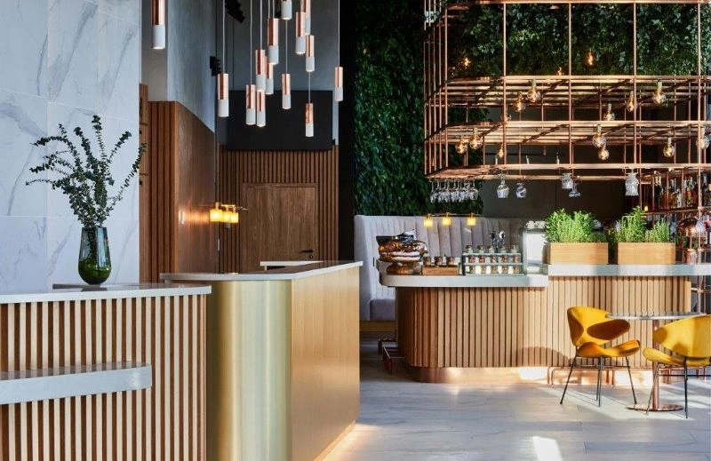 dxbjd-crowne-plaza-jumeirah-all-day-dining-restaurant-cuisines_(800x519).jpg