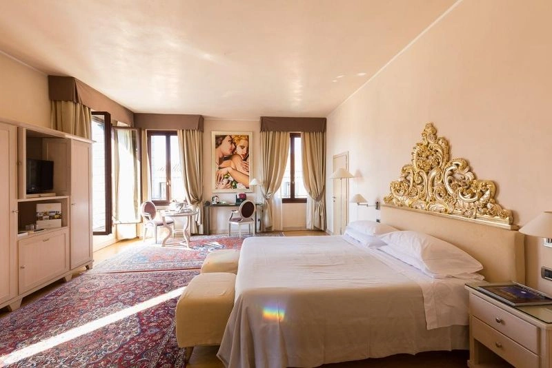 222969364.jpg