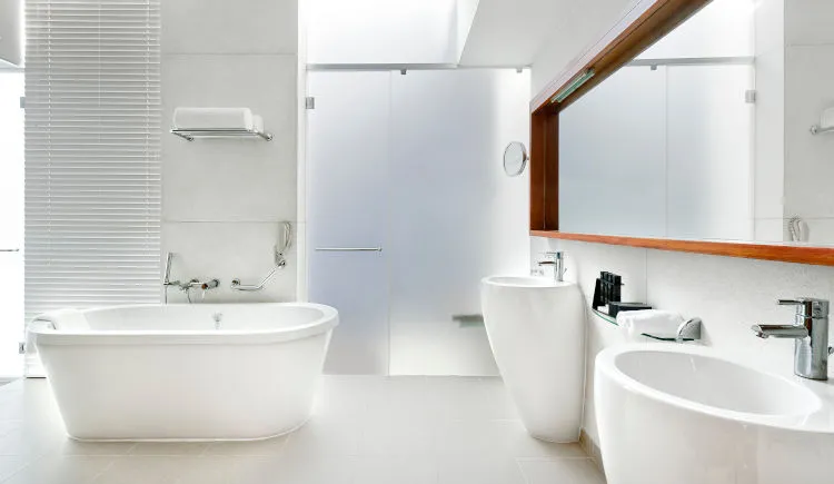 08_Bathroom.jpeg