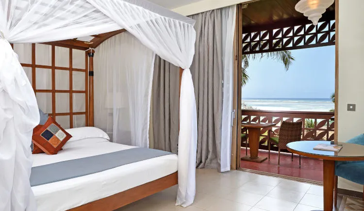 07_Melia_room_terrace.jpeg