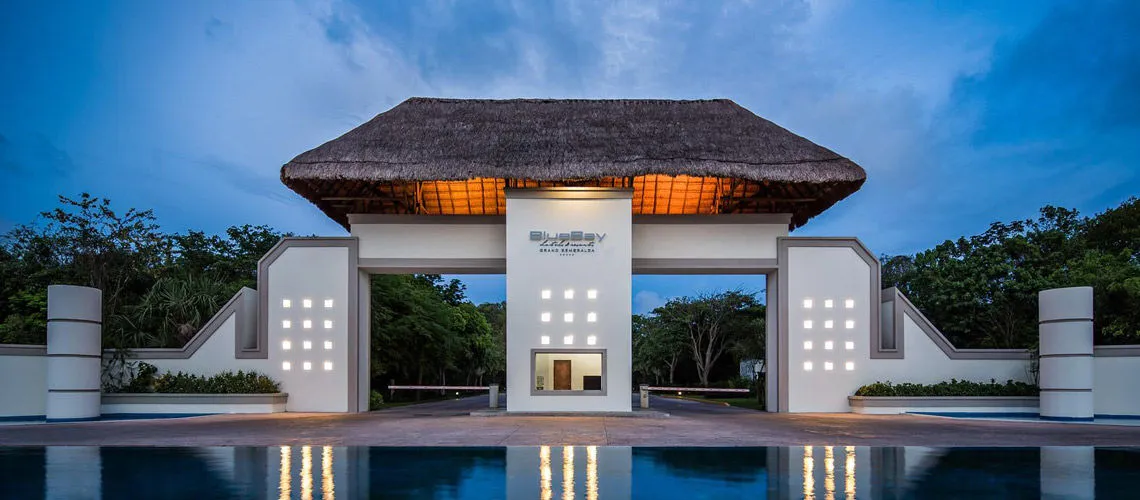 3_Exterieur_Promosejours_bluebay_grand_esmeralda_mexique.jpg