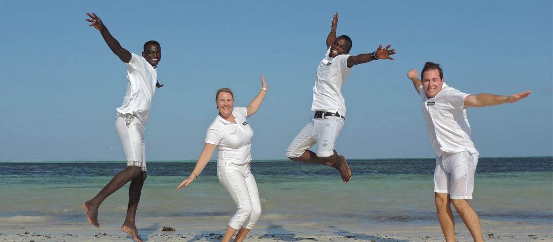 9_kappa_circuit_aux_couleurs_du_senegal_ext_kappa_club.jpg