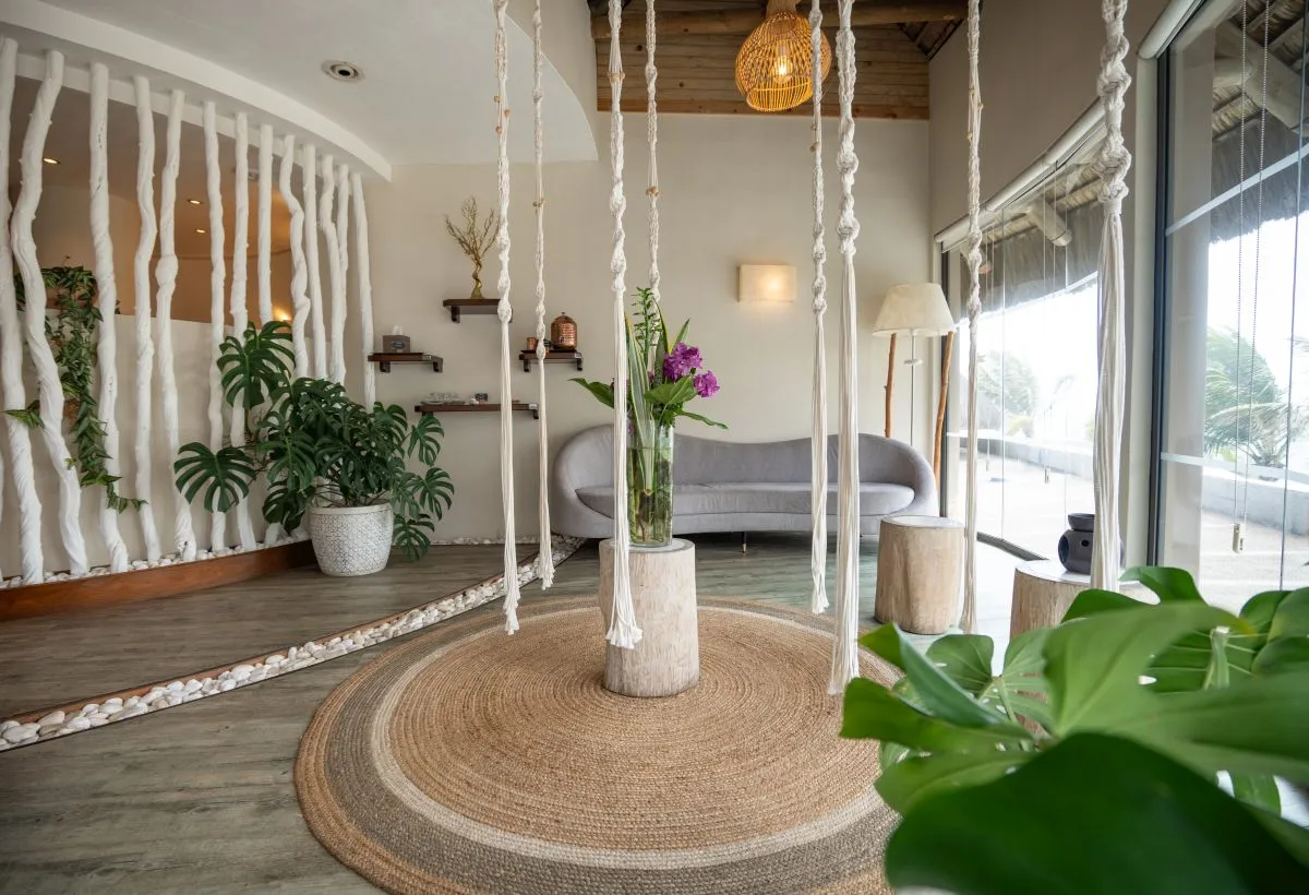 Radisson-blu-azuri-ressort_mauritius-the-spa-relaxing-area.jpg