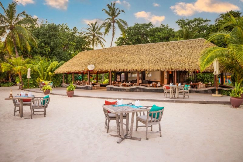 beach_restaurant.jpg