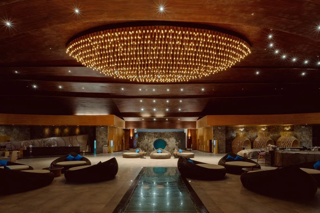 02_Lobby.jpg
