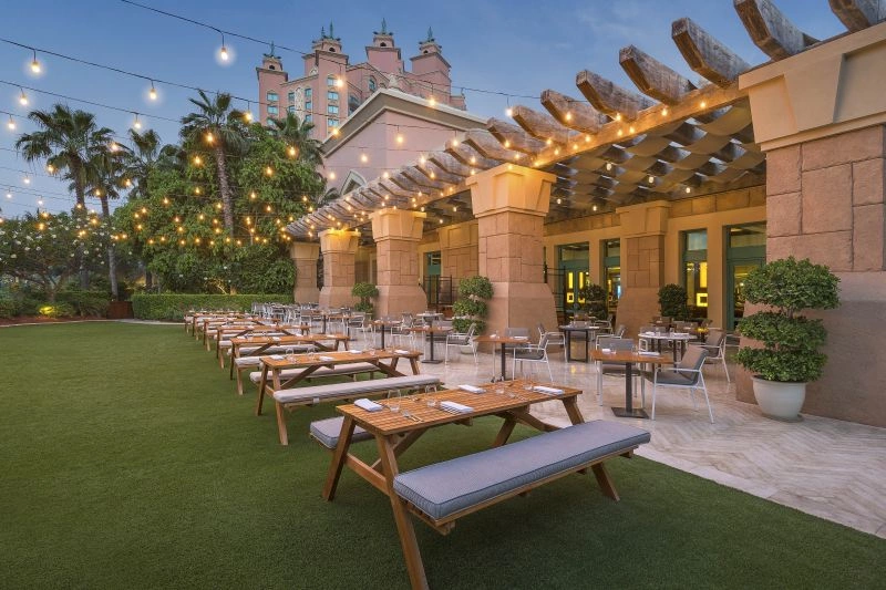 07_exterior-outdoorarea.jpg