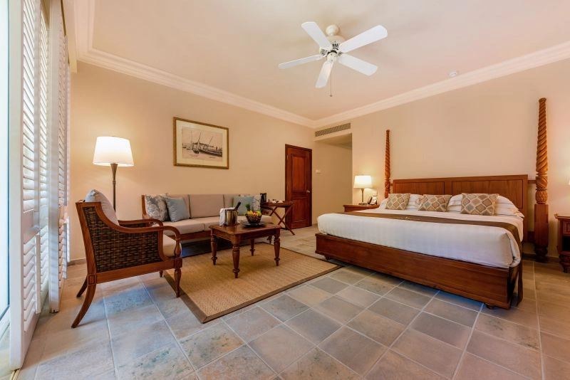 05_Garden_View_Bed_room.jpg