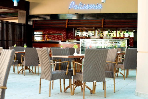 vue_704646_pgbighd.jpg