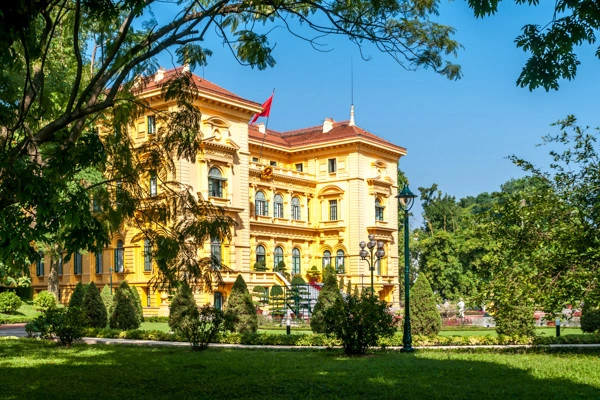 vue_692333_pgbighd.jpg