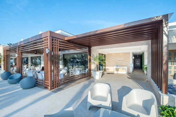 vue_757312_pgbighd.jpg