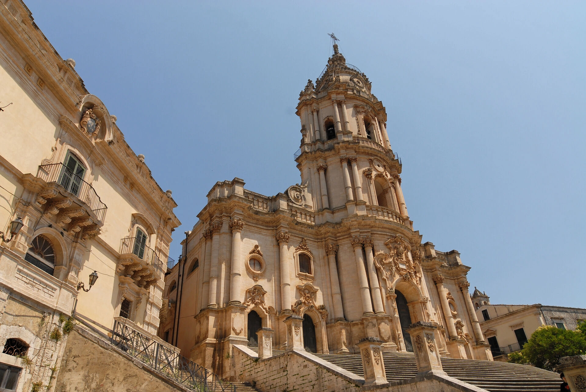 Raguse_Modica_AdobeStock_35969380.jpeg