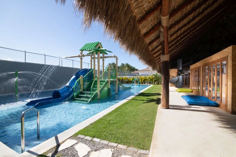 DROPC-EC-Explorers-Club2-TC.jpg
