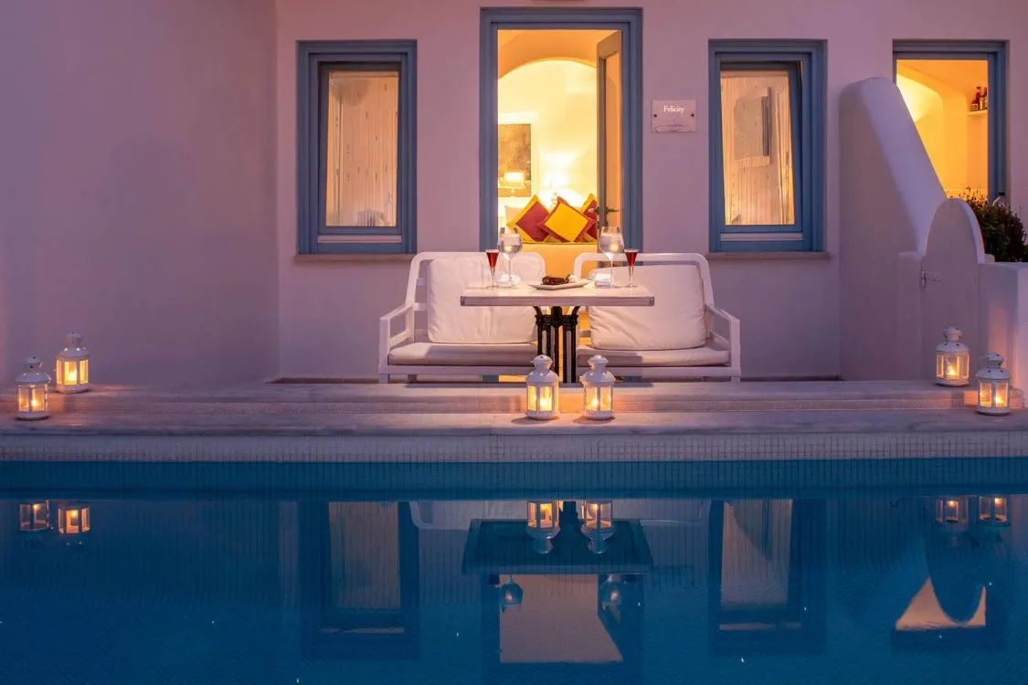 12_Piscine_en_soirée.jpg