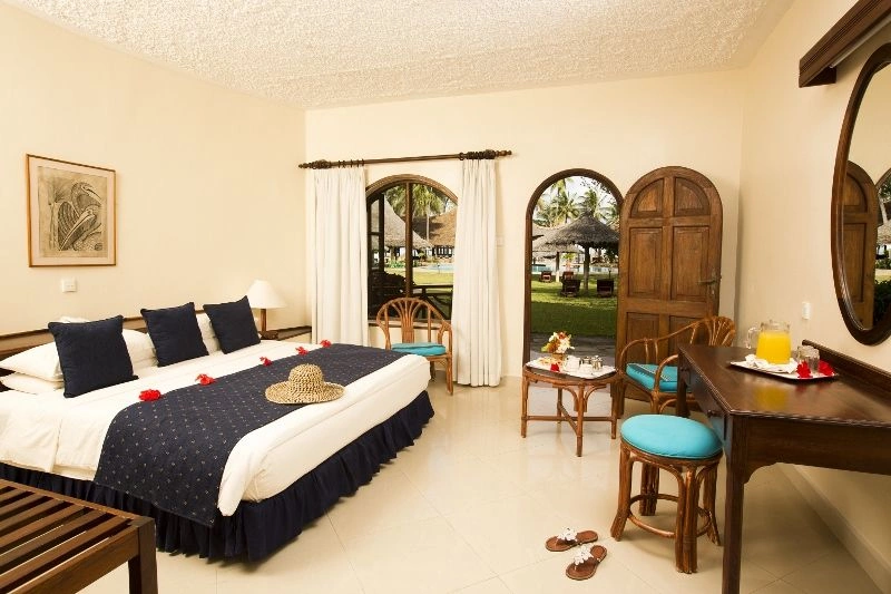 Paradise_Superior_Room.jpg