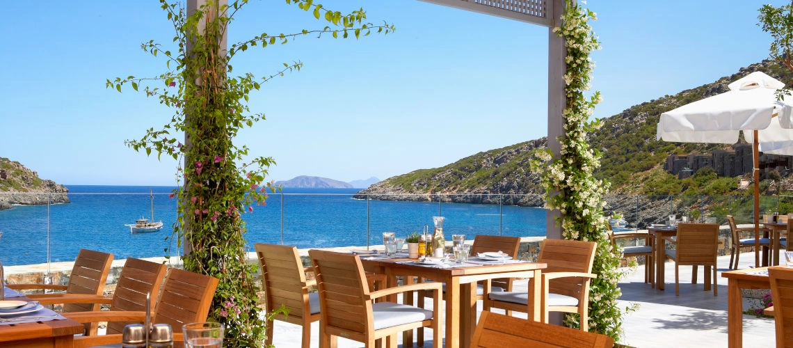 21_Restaurant_Taverna.jpeg