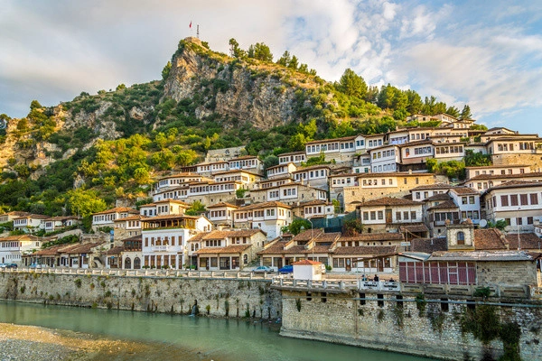 Zelfstandige rondreis door het geheime Albanië in je eigen tempo ****