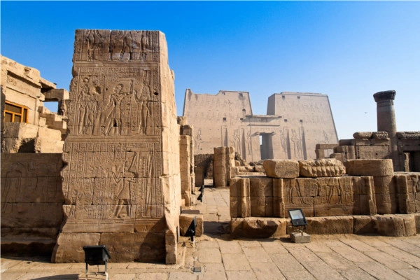 vue_412565_pgbighd.jpg