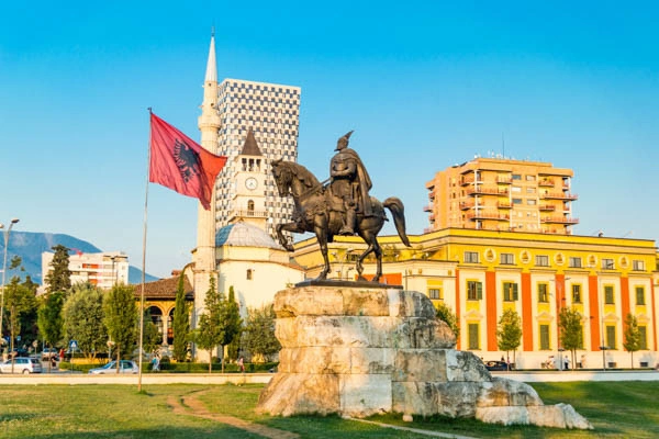 Albanië-rondreis, een combinatie van cultuur en strand bij Framissima Henry ****