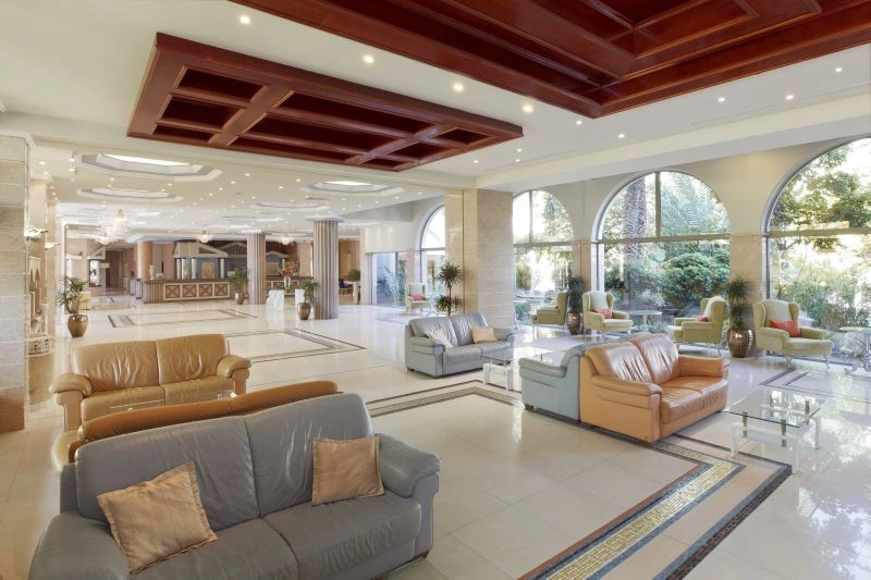 05_Lobby___Reception.jpg