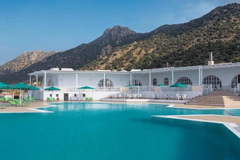 Canvas van Mitsis Family Village 4*