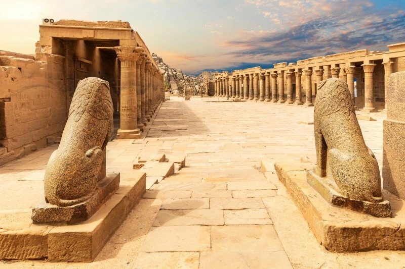 temple_de_Philae_AdobeStock_443633618.jpg