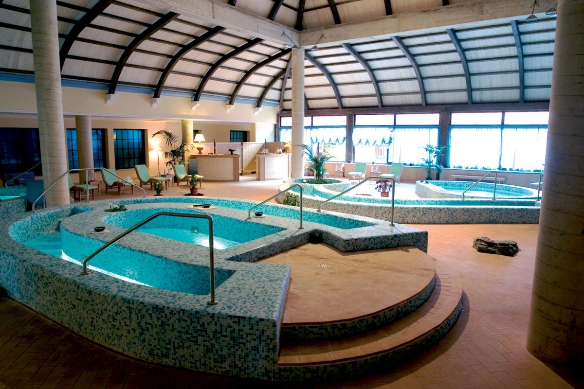08_Spa.jpg