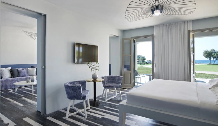 08_luxury_family_suite.jpg