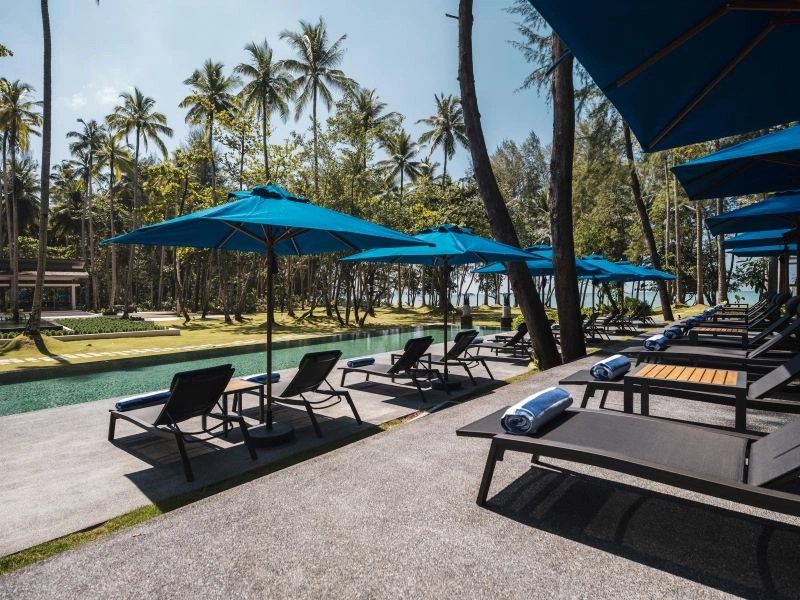 Holiday Inn Bangkok 4* & Avani+ Khao Lak Resort 5*-pakket
