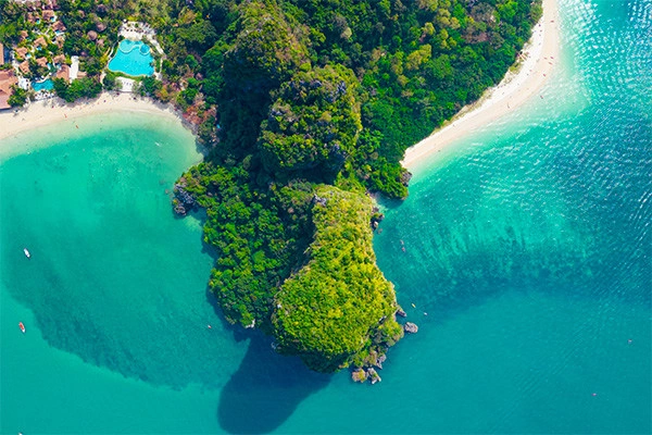 Gecombineerd hotelarrangement: Estella Phuket Mai Khao Beach Resort en Koh Yao Yai Village