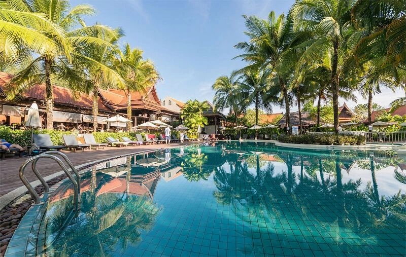KHAOLAK_BHANDARI_-_POOL_(800x507).jpg