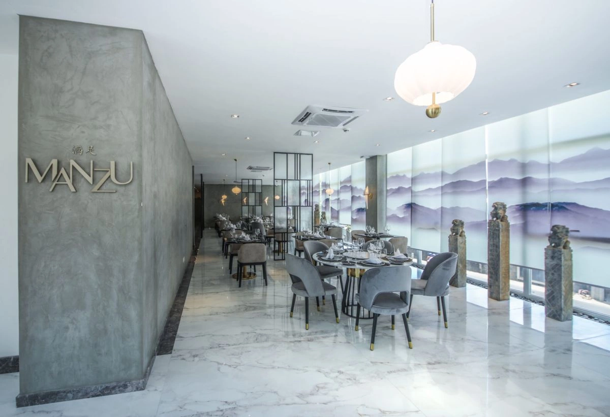 05_Restaurant.jpg
