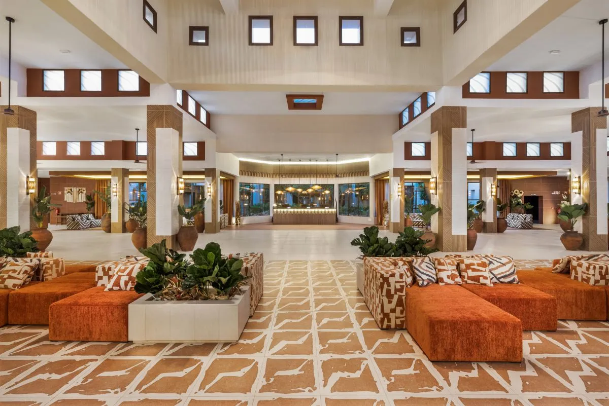 Riu-touareg-hall.jpg