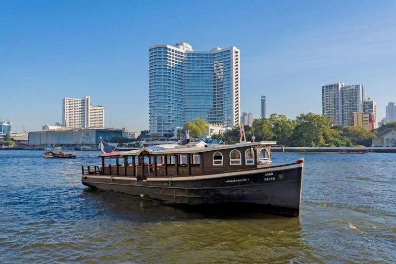 Gecombineerd Sheraton Bangkok Royal Orchid Riverside Hotel 5* en Avani+ Khaolak Resort 5*