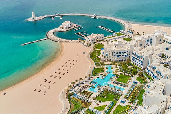 Hôtel Fram Sélection Hilton Salwa Beach Resort & Villas *****
