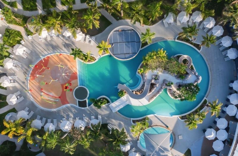 Gecombineerd Phuket, Khaolak: Centara Karon Resort Phuket 4* & Khao lak Marriott Beach Resort & Spa 5*