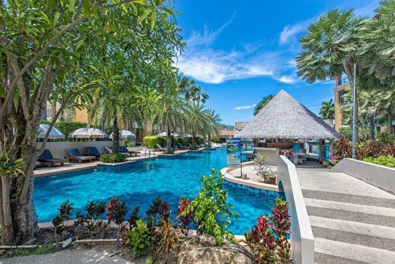 Gecombineerd Rawai Palm Beach Resort 4* & Venice Krabi Villa Resort 4* & Graceland Khao Lak Beach Resort 5*