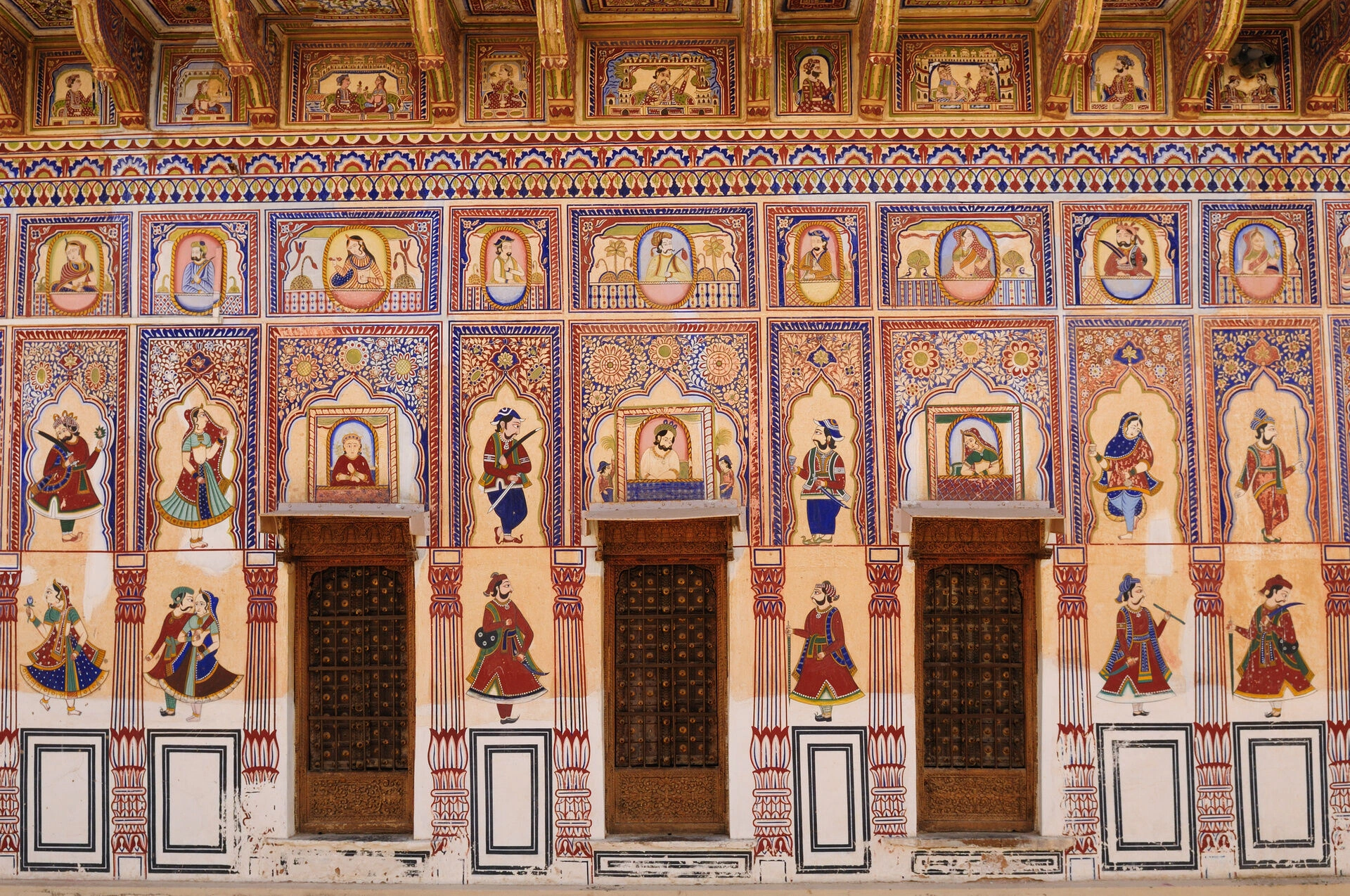 Havelis_AdobeStock_25742328.jpeg