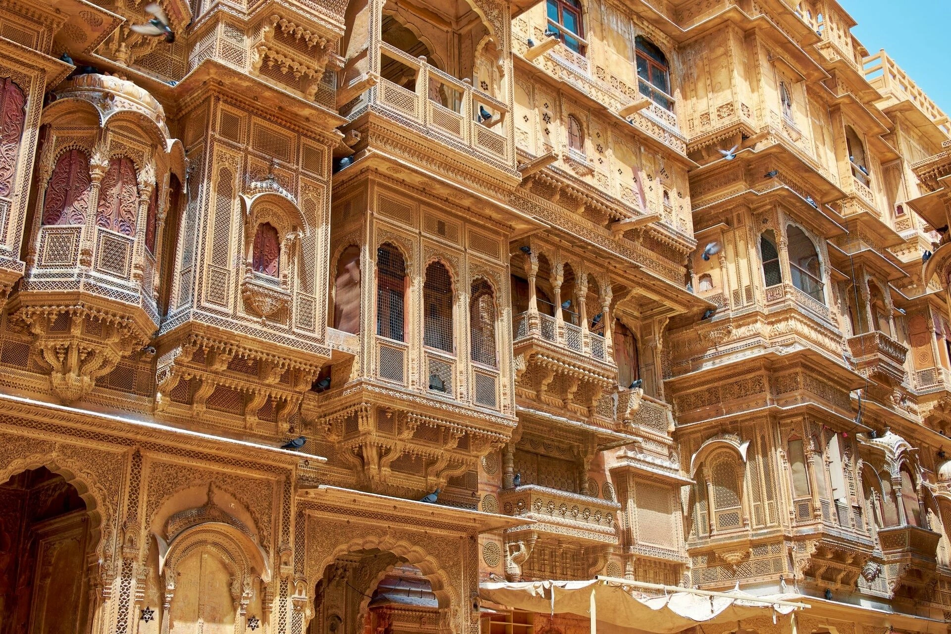 Patwon_Ki_Haveli_AdobeStock_463031526.jpeg