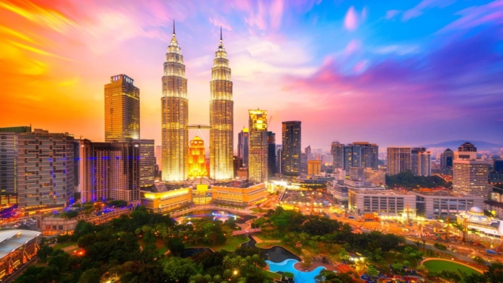 Zelfgeleide tour waarbij Kuala Lumpur - Penang - Langkawi worden gecombineerd