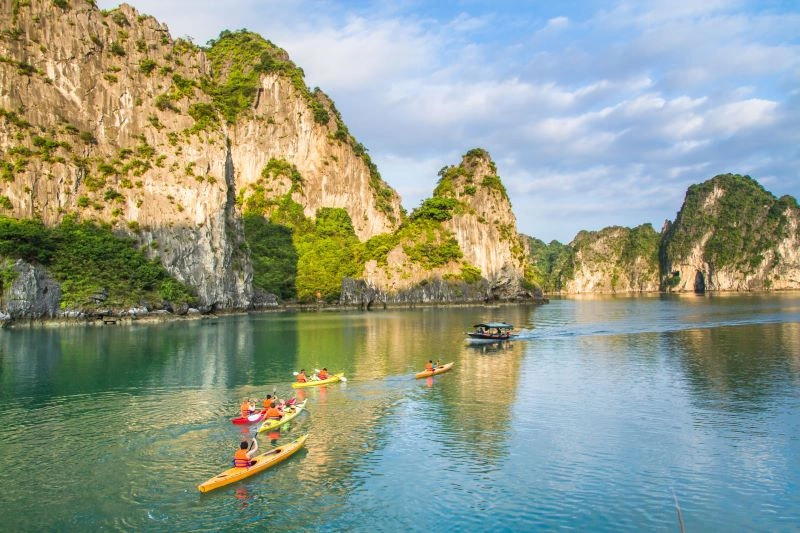 Coralia Tour: De hoogtepunten van Vietnam & Verblijf in de Kappa Club Melia Ho Tram