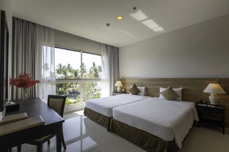 Kantary_Beach_Khao_Lak_-_Suite_02.jpg
