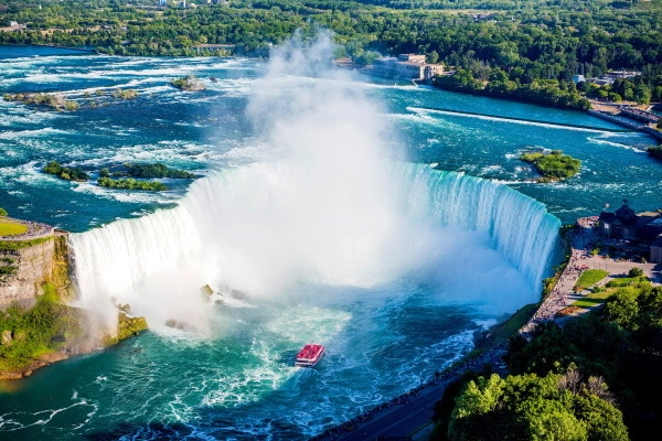 vue_618049_pgbighd.jpg
