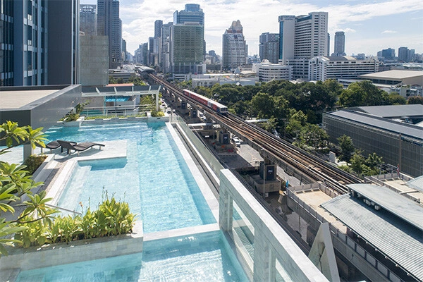vue_910249_pgbighd.jpg