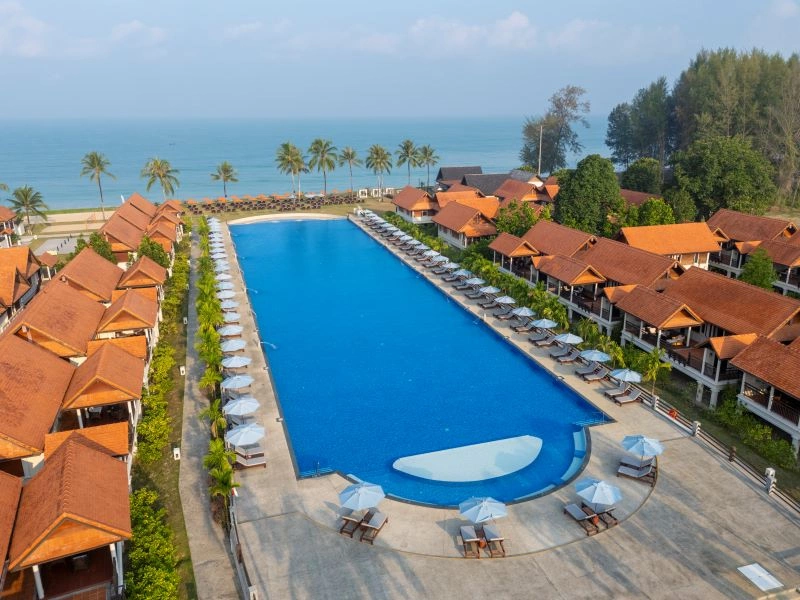 Khao Lak, Phuket-arrangement: Club Coralia Menara Khao Lak 5* & Metadee Concept Hotel 5*