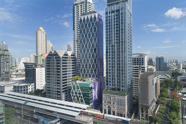 vue_910242_pgbighd.jpg