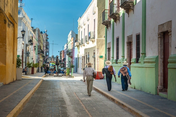 Rondreis langs de Azteekse en Maya-beschavingen (inclusief 3 nachten in het HM Playa del Carmen) ****