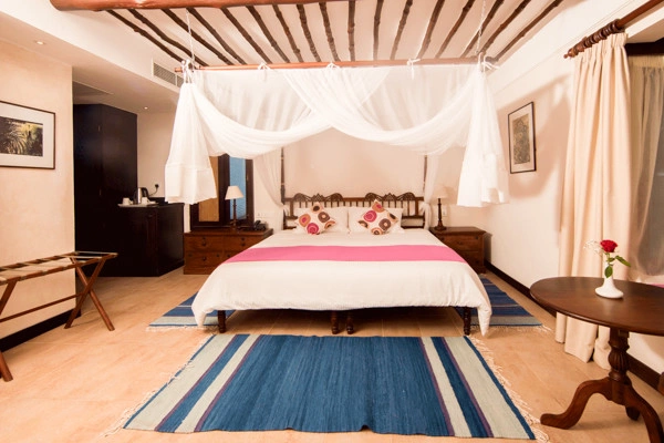 vue_703398_pgbighd.jpg