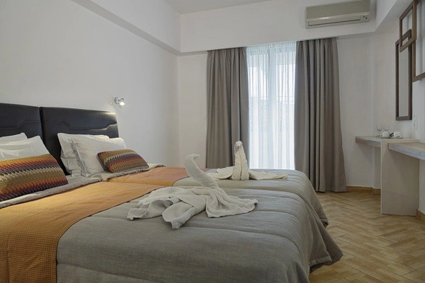 vue_621390_pgbighd.jpg