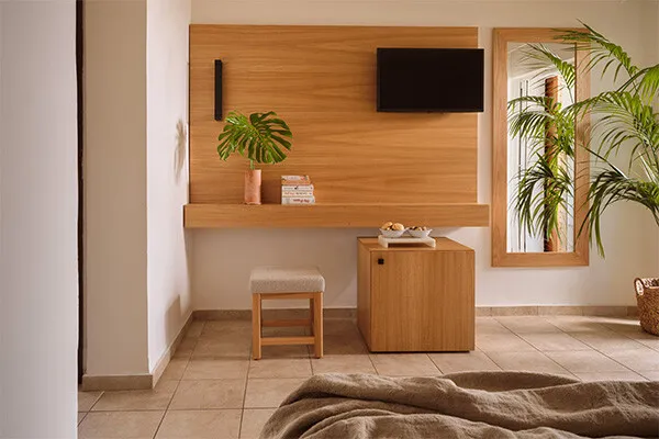 vue_927000_pgbighd.jpg