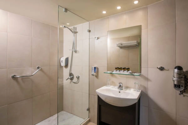vue_717331_pgbighd.jpg